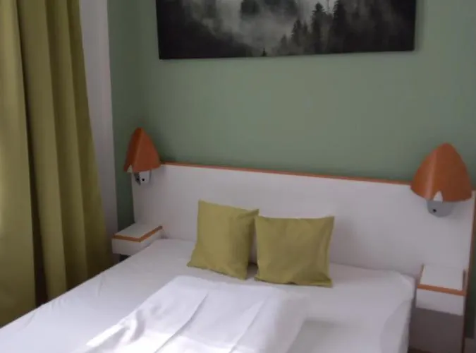 Hotel Karolinger - Self Check-in Düsseldorf