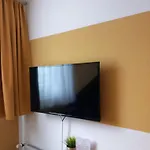 Отель Karolinger 2*