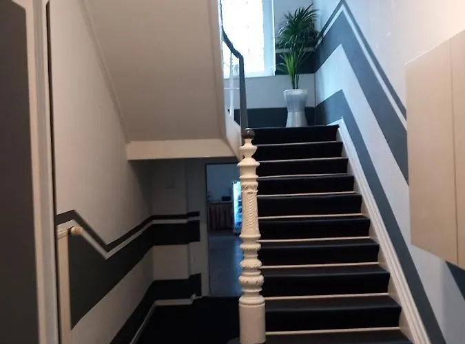 Hotel Karolinger - Self Check-in Düsseldorf