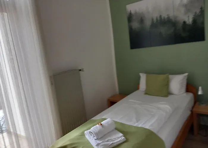 Karolinger - Self Check-in Hotel Düsseldorf