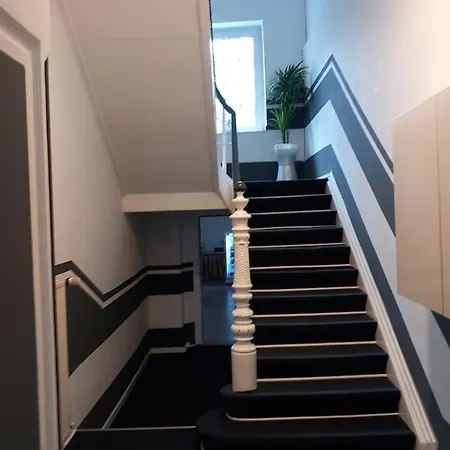 Hotel Karolinger - Self Check-in Dusseldorf