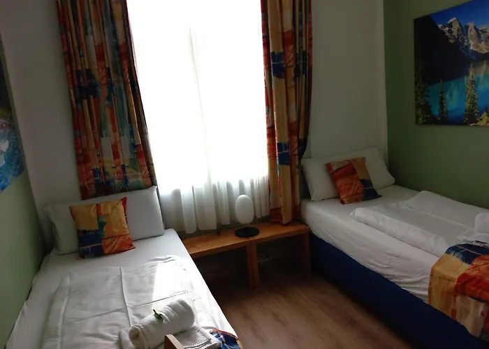 Karolinger - Self Check-in